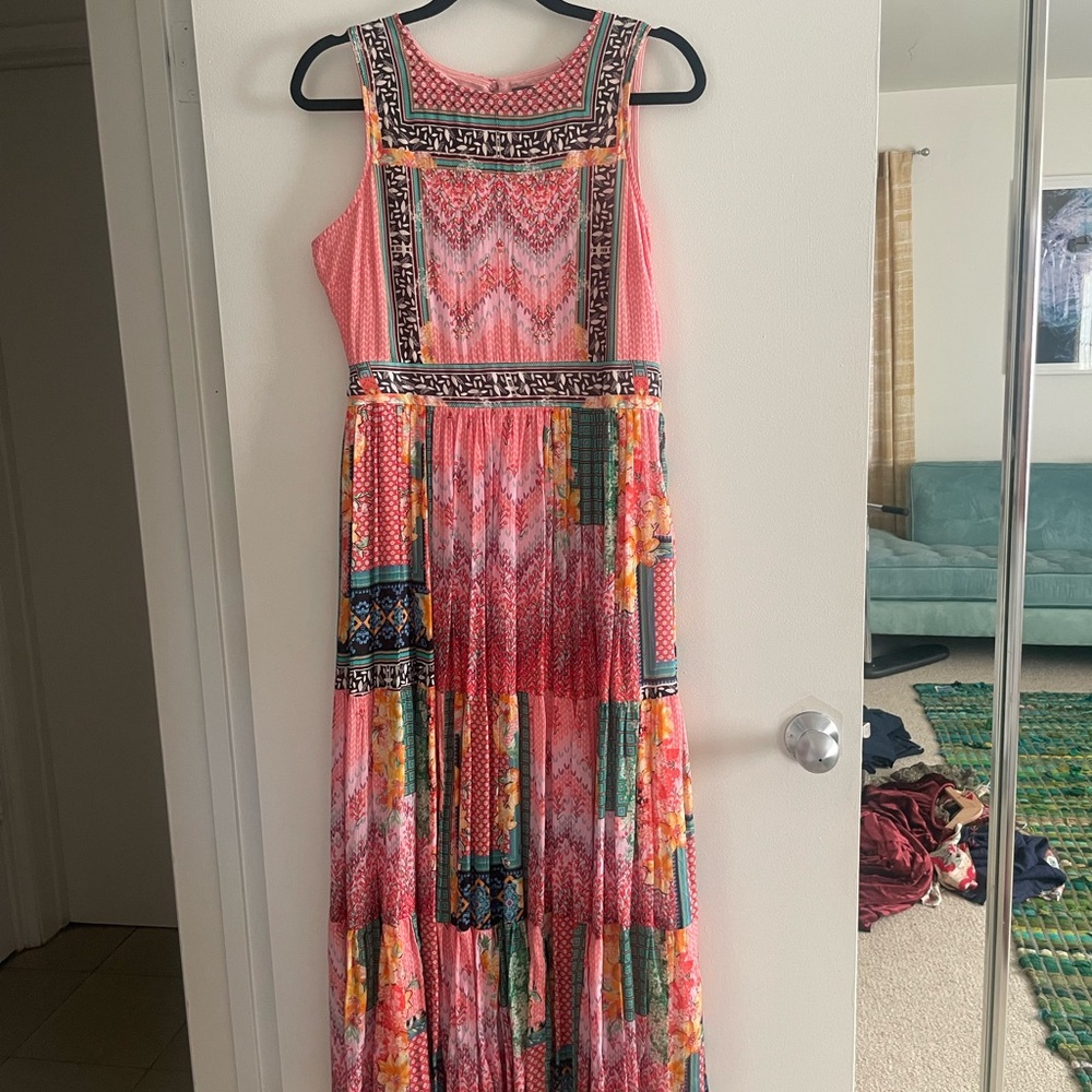 Maxi Dress - Picture 2 of 3